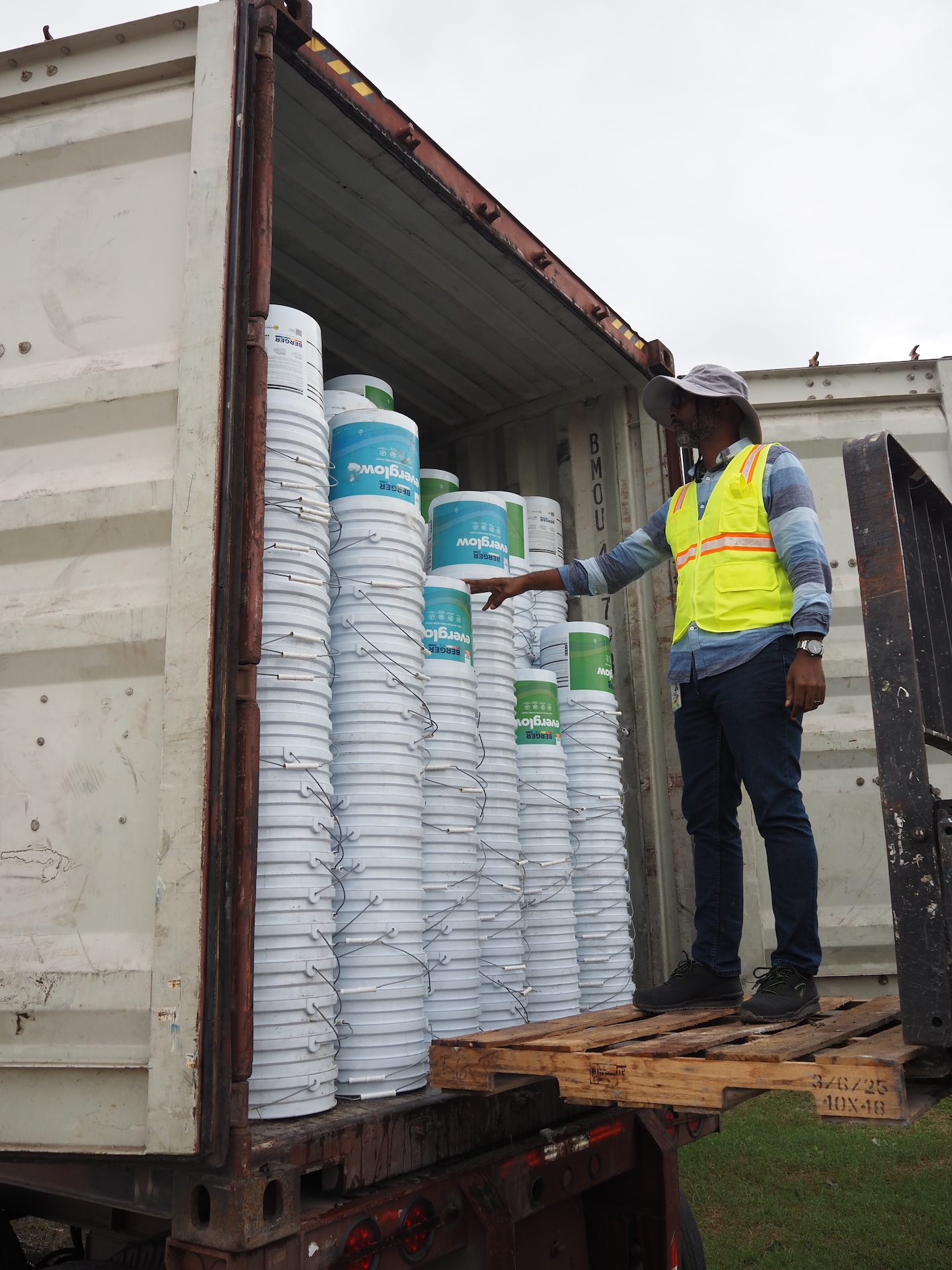Berger Paints Jamaica Partners with Private Sectors’ Hurricane Relief Program to Provide Critical Water Relief to Central and Western Parishes