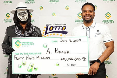 SINGLE MOM CLAIMS $49M LOTTO JACKPOT!