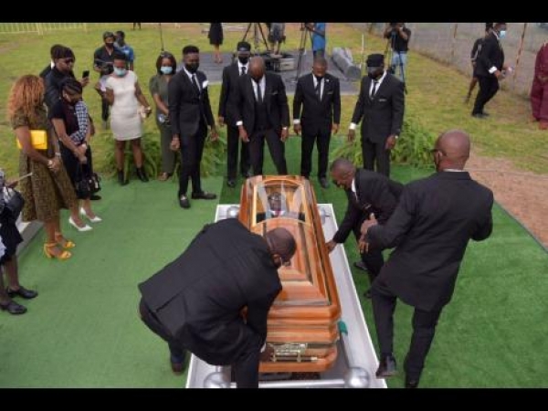 Toots laid to rest beside Dennis Brown at National Heroes Paark